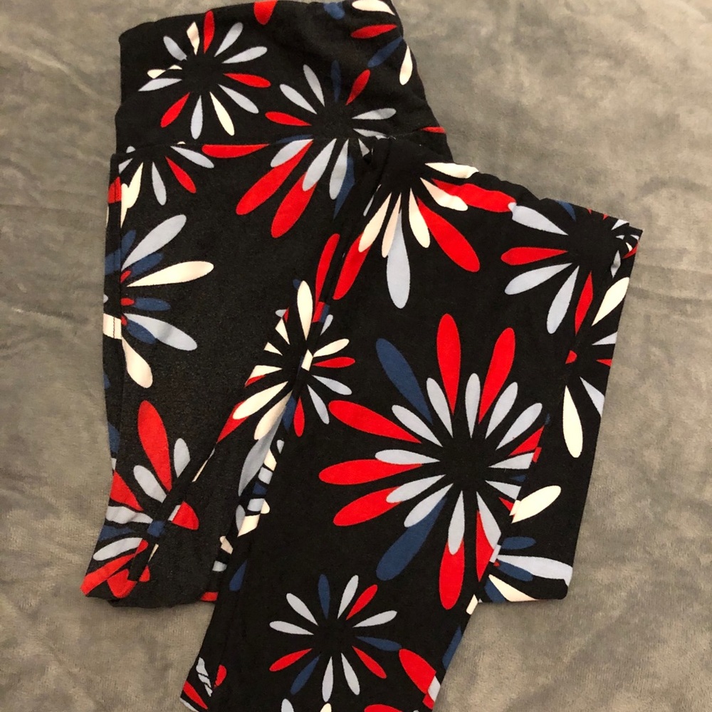 LuLaRoe One Size Leggings